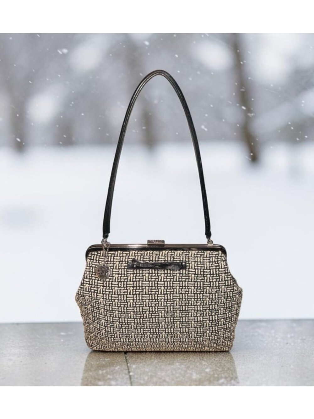 VTG The Sak x Elliott Lucca  BowTweed Framed Bag Black Beige Woven Shoulder Bag